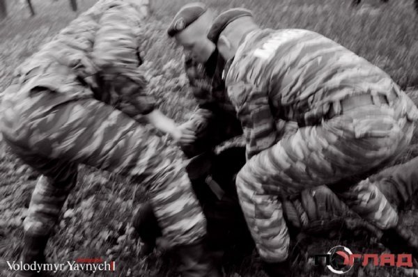 У Тернополі в День Перемоги «скрутили» свободівців. ФОТО. ВІДЕО