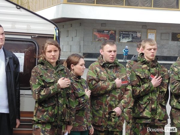 «Нові люди – нова влада», - віче у Луцьку. ФОТО. ВІДЕО