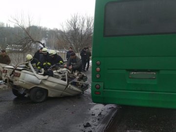Жахлива аварія на Київщині: троє людей загинуло, четверо – у лікарні
