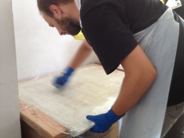 Військовий лайфхак: як волиняни роблять «броники». ФОТО. ВІДЕО