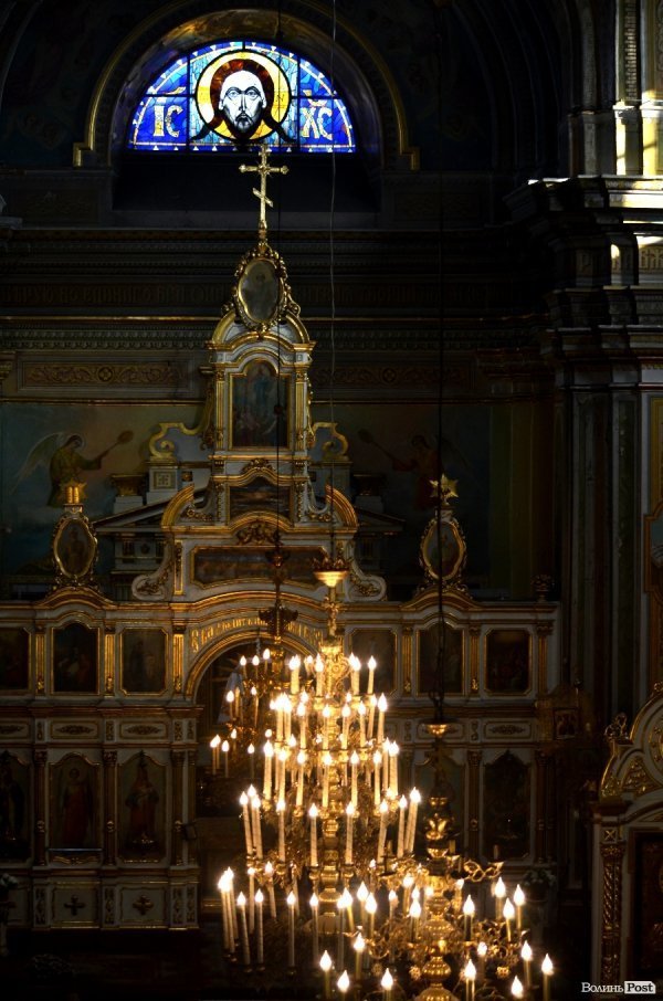 Луцьк провів в останню путь Героя АТО Валерія Марцинюка. ФОТО 