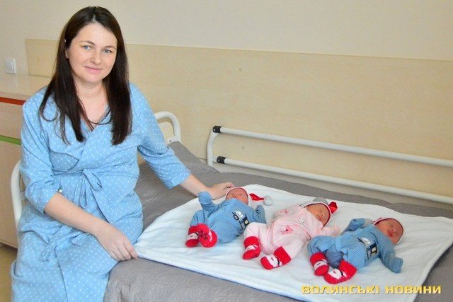 У волинському перинатальному центрі народилась п’ята трійня. ФОТО