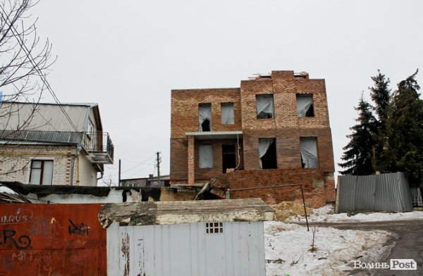 У Луцьку на будівництві знищили історію. ФОТО. ДОКУМЕНТ