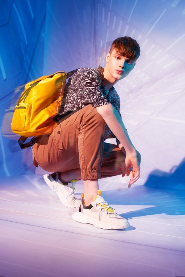 Які моделі кросівок застаріли, а які в трендах 2020 року: поради експертів для модниць*