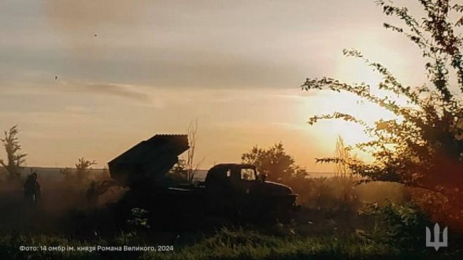 Світанок на фронті: вражаючі фото від волинської бригади