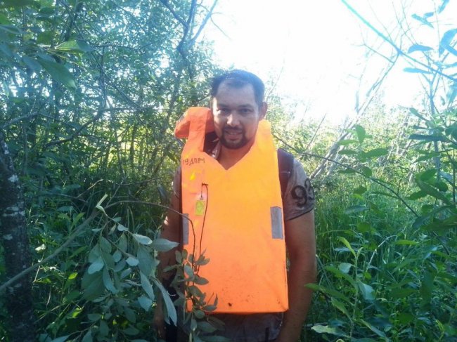 На Волині чоловік застряг у болоті – його врятували