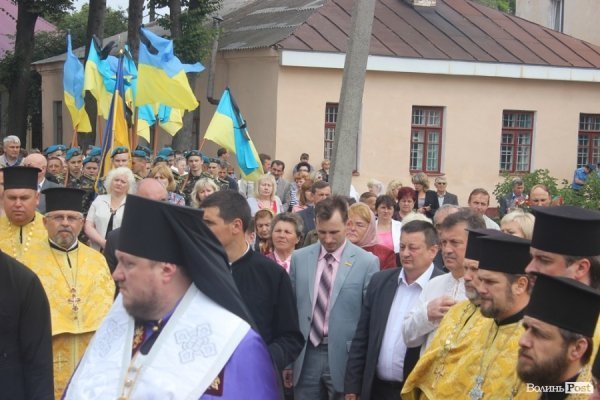 У Луцьку намалювали ікону на честь розстріляних у Луцьку в’язнів. ФОТО