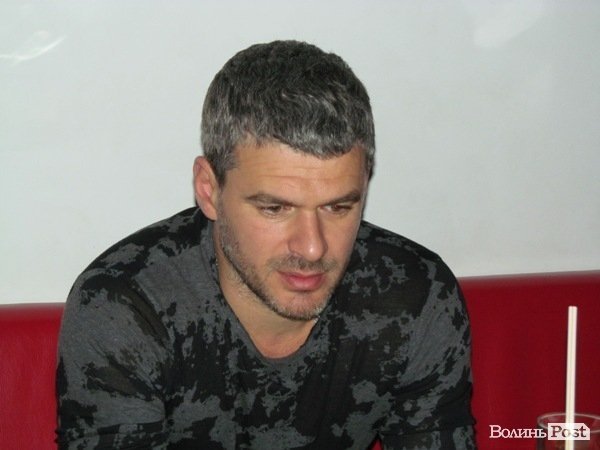 «Важливо бути тим, хто ти є», - Арсен Мірзоян у Луцьку. ФОТО