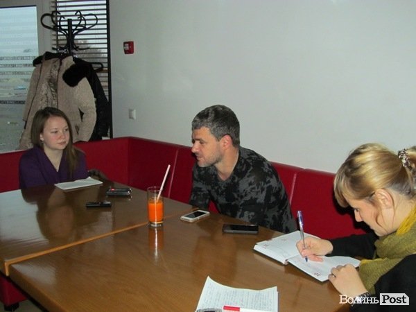 «Важливо бути тим, хто ти є», - Арсен Мірзоян у Луцьку. ФОТО