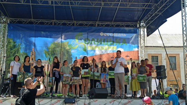 Середньовічні танці, лицарські виступи, ярмарок: як проходив фестиваль «Олицька переберія». ФОТО