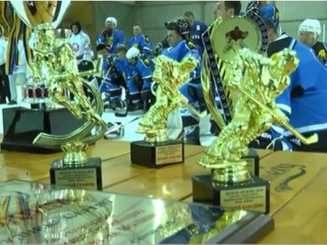 «Тут є його душа»: Кубок Луцька з хокею присвятили журналісту Юрію Яцюку, який загинув в аварії. ВІДЕО