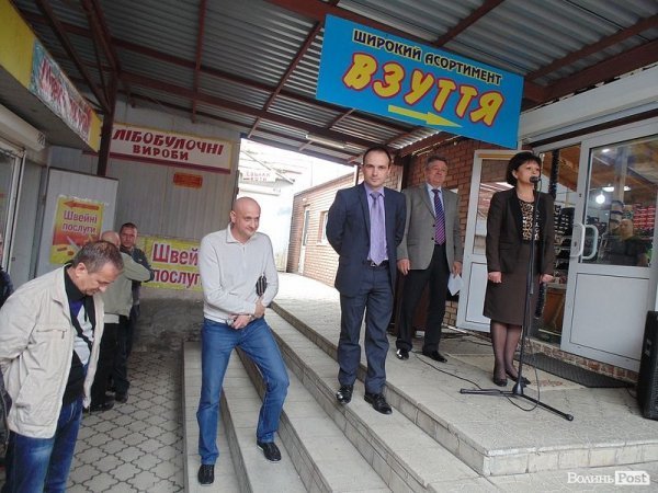 Підприємці «Варшавки» збираються пікетувати міськраду. ФОТО