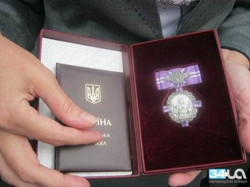 Двох волинських жінок Порошенко нагородив орденами 