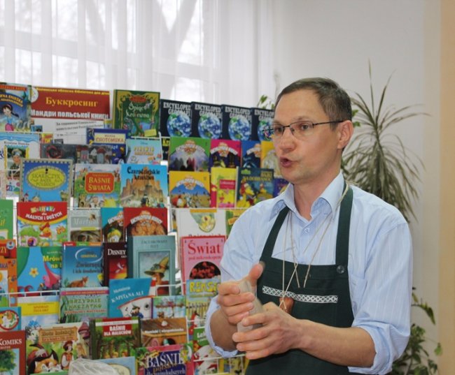 У Луцьку оригінально відзначили День української писемності та мови. ФОТО