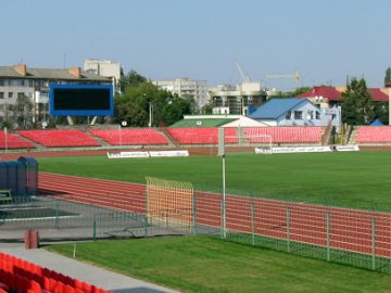 Заборону порушувати не будемо, – ОДА про можливе розміщення ринку на стадіоні