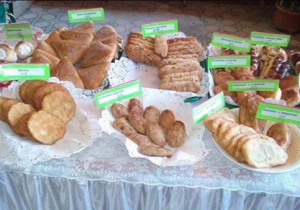 На Донбасі - черги до виборчих дільниць. ФОТО