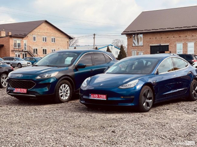 Де у Луцьку придбати авто зі США?