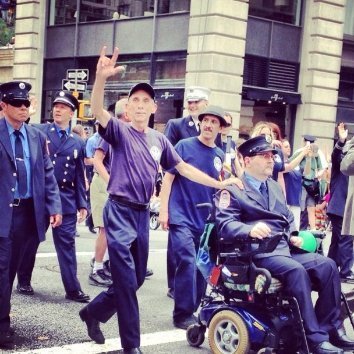 У США на гей-парад винесли прапори України та Білорусі. ФОТО