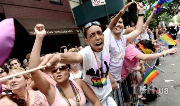 У США на гей-парад винесли прапори України та Білорусі. ФОТО
