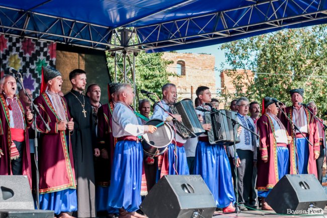 Неймовірні вбрання та іноземні гості: фестиваль «Берегиня» у Луцькому замку. ФОТО