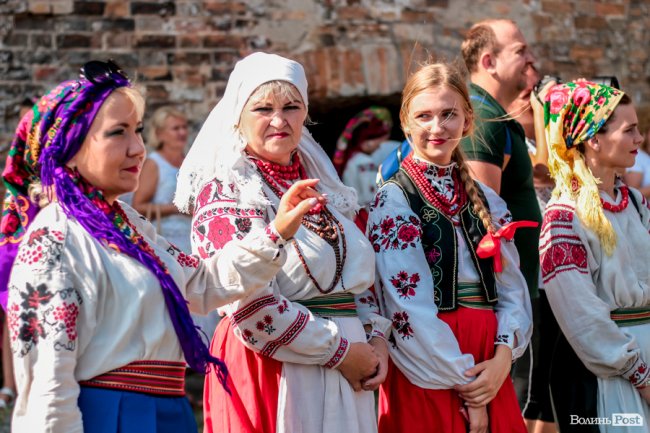 Неймовірні вбрання та іноземні гості: фестиваль «Берегиня» у Луцькому замку. ФОТО