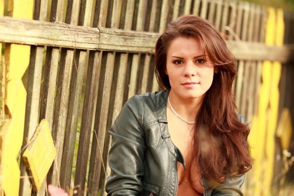 Українська дівчина-інвалід знялася оголеною. ФОТО