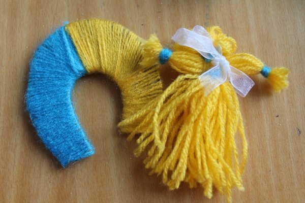 Луцькі школярі передали бійцям листи з малюнками. ФОТО