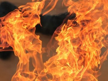 На Волині горіли магазин та будинок 