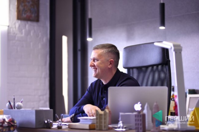 Про «хмарочос» у Луцьку, офісний центр і квартири у лізинг. Розмова з Андрієм Разумовським*