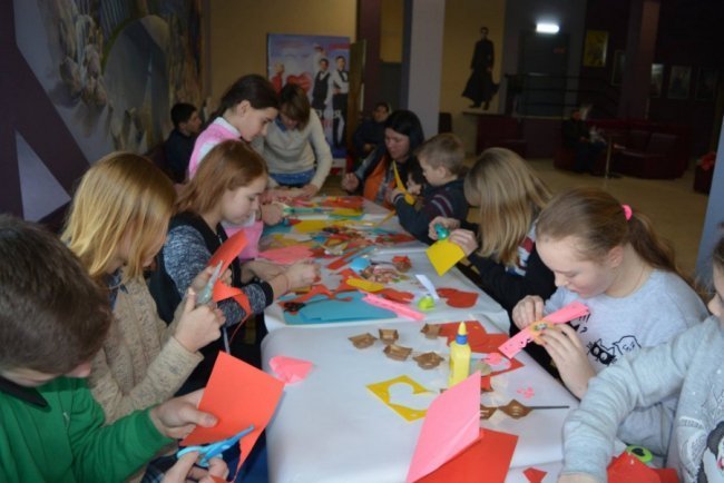 Валентинки від ковельчан поїдуть на фронт