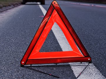 На Волині Opel злетів у кювет: є постраждалий