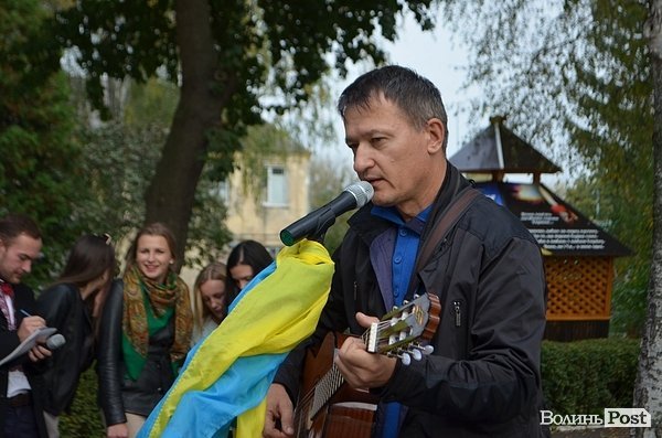 Для волинських бійців організували концерт. ФОТО
