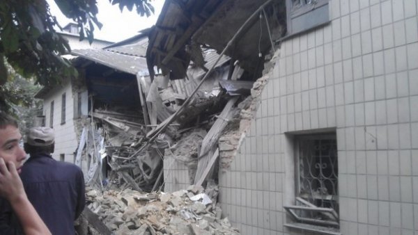 Сніжне після авіаудару. ФОТО