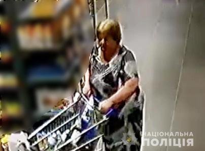 Може бути причетна до вчинення злочинів: у Луцьку розшукують жінку. ФОТО