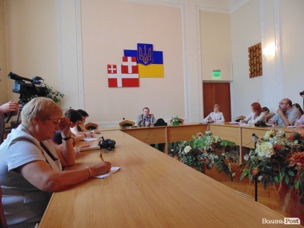 100 днів у кріслі губернатора: чим хвалився Пустовіт