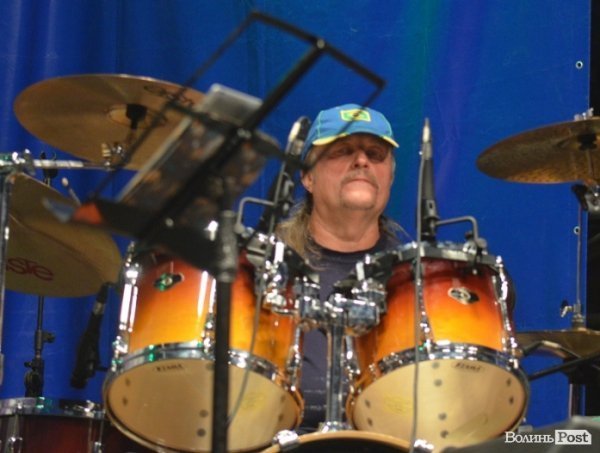 Луцький замок зустрічав останню ніч літа джазом. ФОТО 