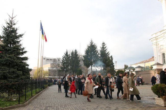 У Луцьк привезли вогонь єдності та перемоги. ФОТО
