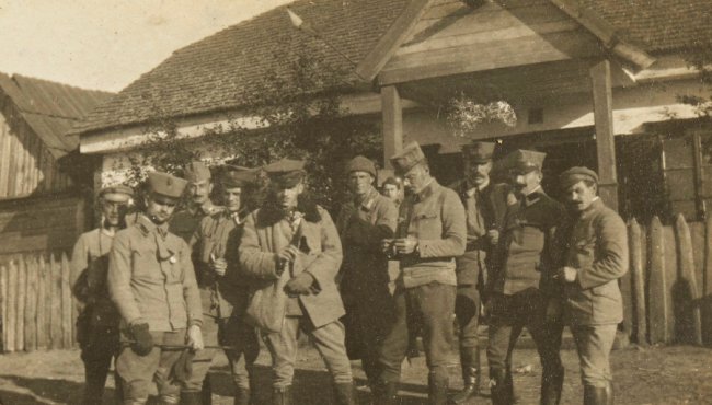 Польські легіони в центрі села Гулівка, 1915 р.