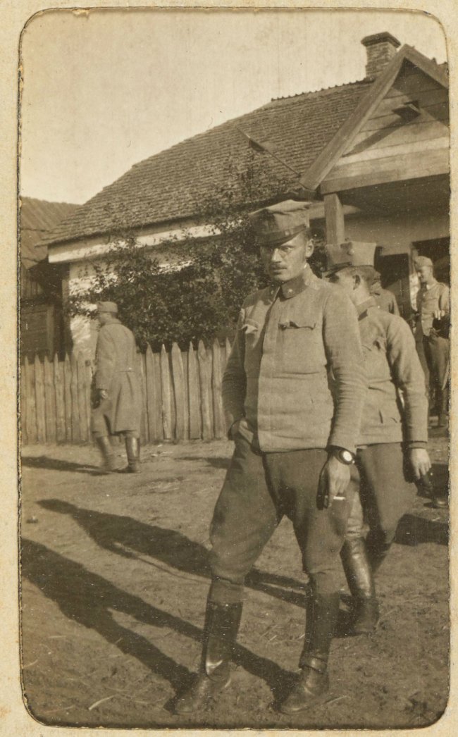 Польські легіони в центрі села Гулівка, 1915 р.