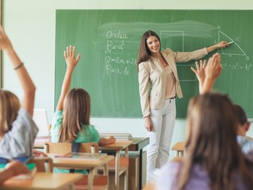 Луцькі педагоги отримають іменні премії та персональні стипендії. СПИСОК