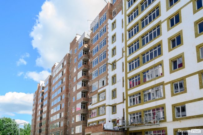 Роботи ні на мить не припиняються: як у Луцьку «росте» ЖК «Caramel Residence». ФОТО*