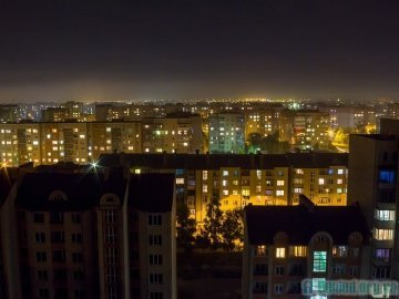 Панорамне фото вечірнього Луцька