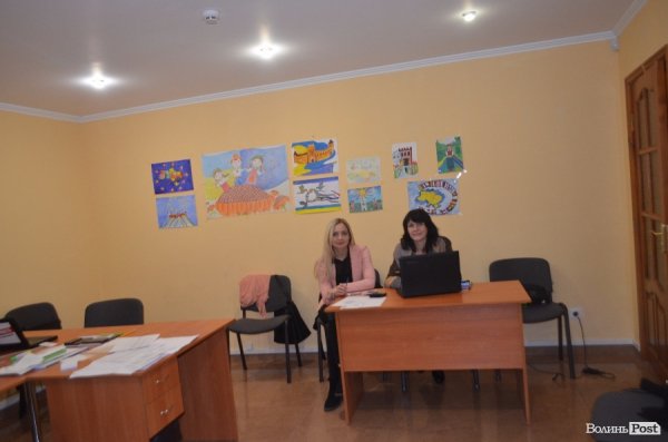 Як минув день у виборчих штабах політсил у Луцьку