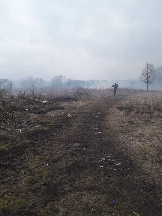 У Луцьку – пожежа біля будинку Голованя. ФОТО