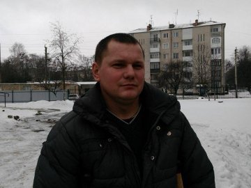 «Сподіваюся, що востаннє»: адвокат кличе небайдужих підтримати бійця в суді