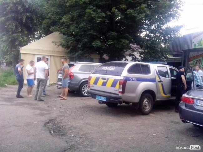 Аварія в Луцьку: пошкодження незначні, але галасу багато