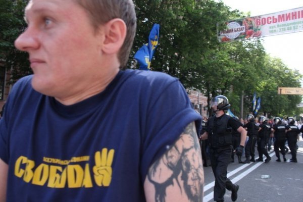 У центрі Києва ‒ масова бійка. ФОТО. ВІДЕО