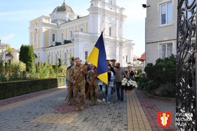 У Луцьку попрощалися з 19-річним Героєм Денисом Бойченком