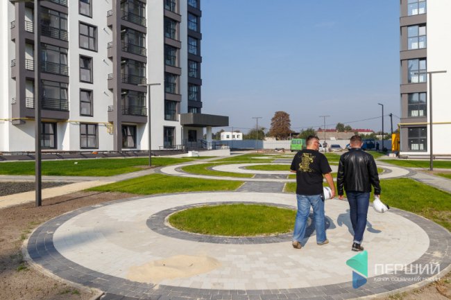 Як купити мрію, або Екскурсія «Суперновою». ФОТО*