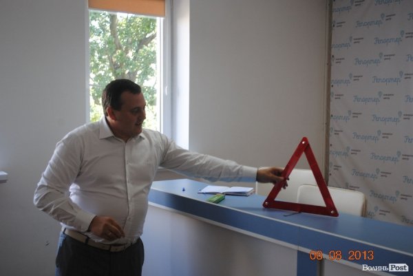 Лучан беруться навчити, як скаржитися на погані дороги